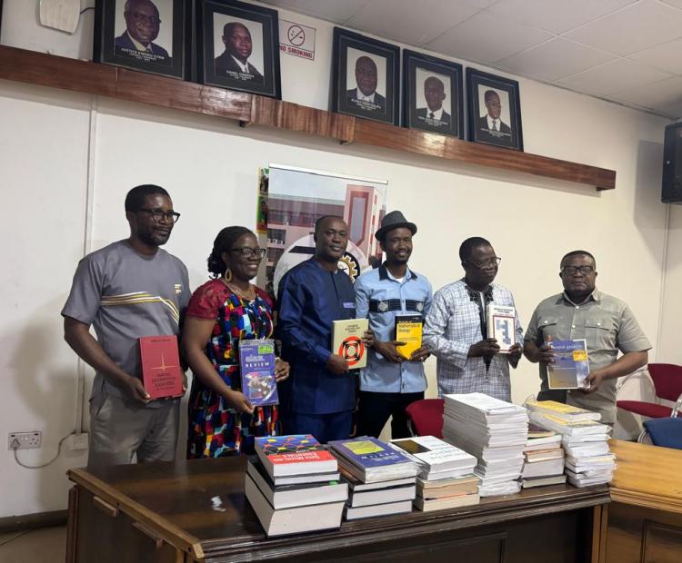 USA-Based Mathematics Scholar Donates Books to KsTU