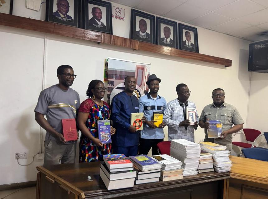 USA-Based Mathematics Scholar Donates Books to KsTU